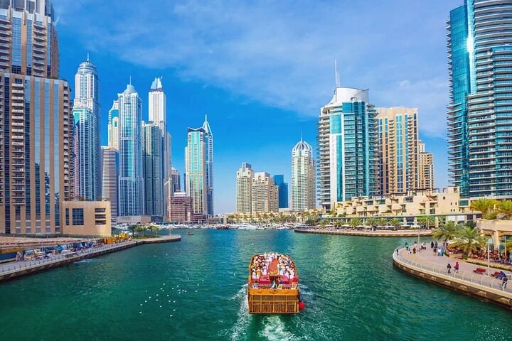 Dubai Tour with Shopping Time from Ras Al Khaimah