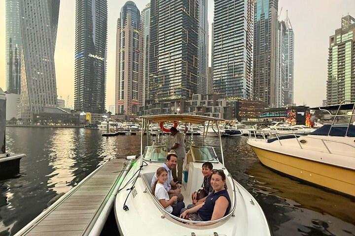 Dubai Tour with Shopping Time from Ras Al Khaimah
