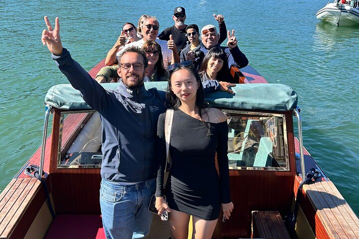 Lake Como Premium Shared Boat Tour • 1 Hour Shared Tour