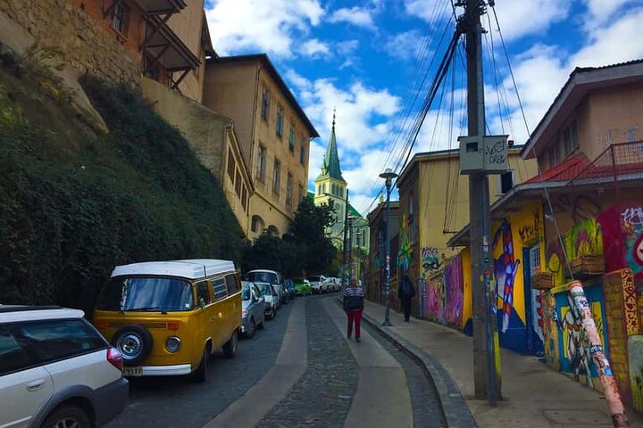 Santiago: Viña del Mar, Valparaiso, with Casablanca Wine Tasting