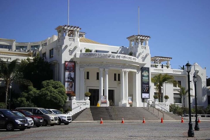Santiago: Viña del Mar, Valparaiso, with Casablanca Wine Tasting