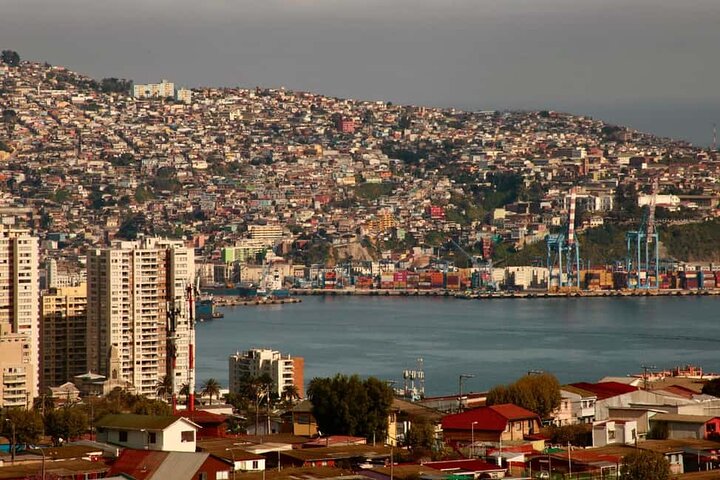 Santiago: Viña del Mar, Valparaiso, with Casablanca Wine Tasting