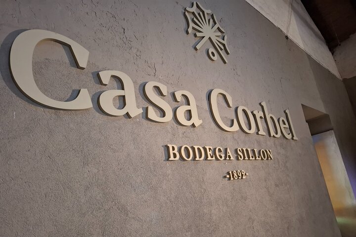 Excursión de 3 bodegas y 1 olivícola con degustación
