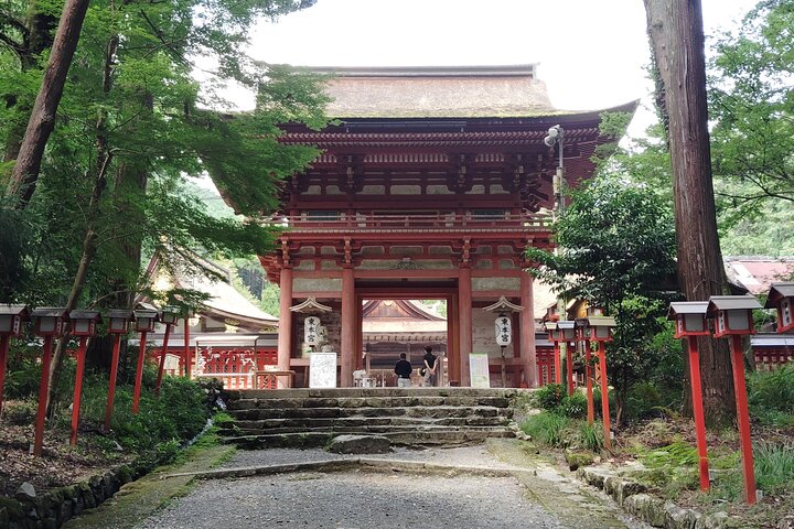 Shiga: Sakamoto Walking Tour of Stone Walls Faith and History