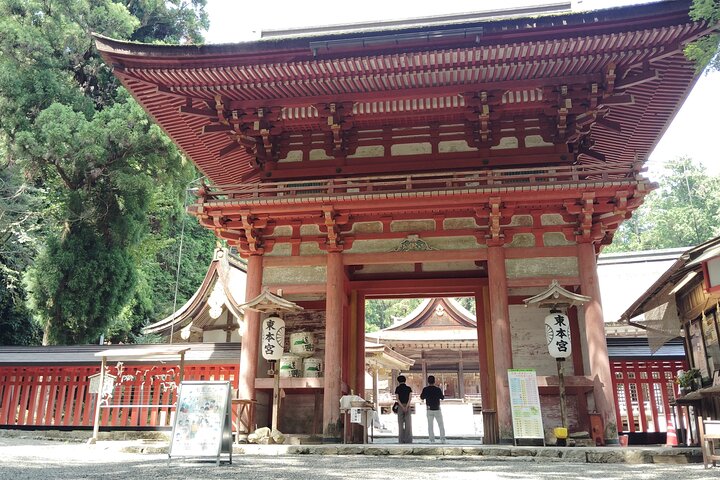 Shiga: Sakamoto Walking Tour of Stone Walls Faith and History