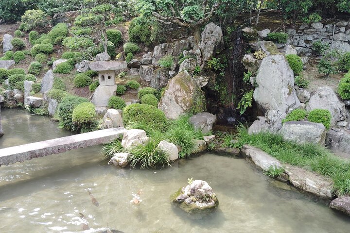 Shiga: Sakamoto Walking Tour of Stone Walls Faith and History