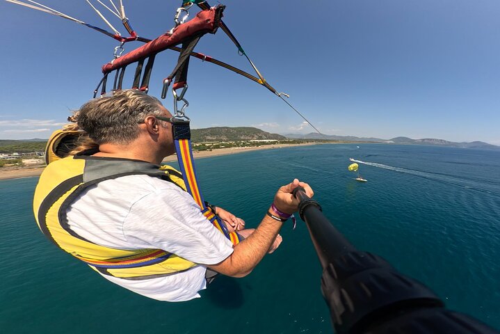 Sarıgerme Parasailing Flight