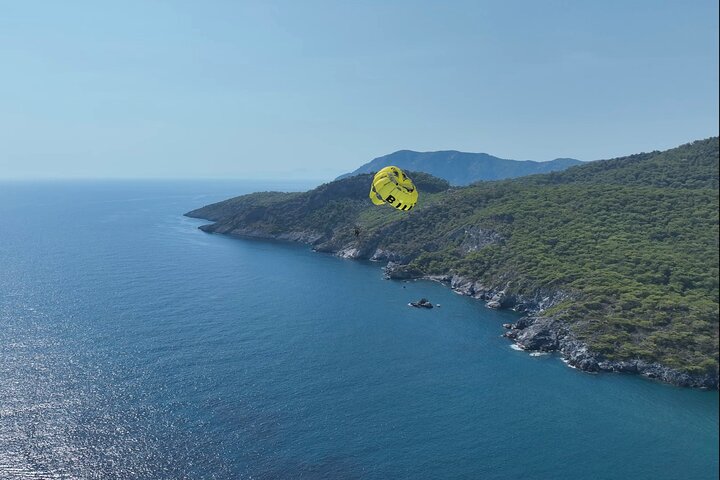 Sarıgerme Parasailing Flight
