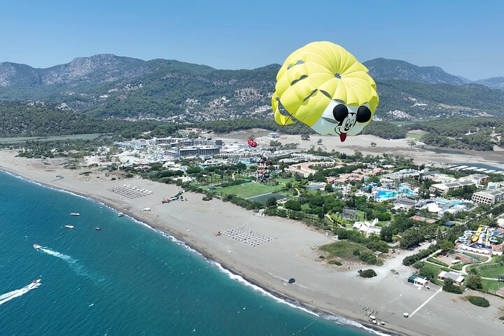 Sarıgerme Parasailing Flight