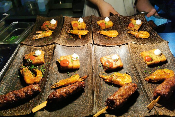 Chester Food Tour: Unique Food With Drinks & Sightseeing