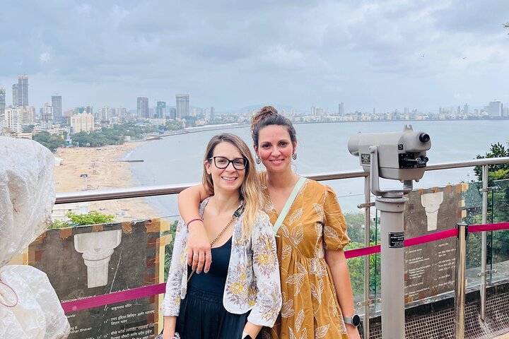 Private Mumbai City Tour with Guide and Transport
