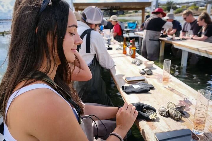Oyster Farm Tour with Hotel Pick-up and return from Port Lincoln