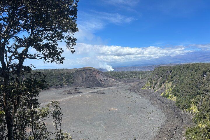 Big Island Scenic Tour: Volcano Hilo Town Waterfall Beach & Lunch