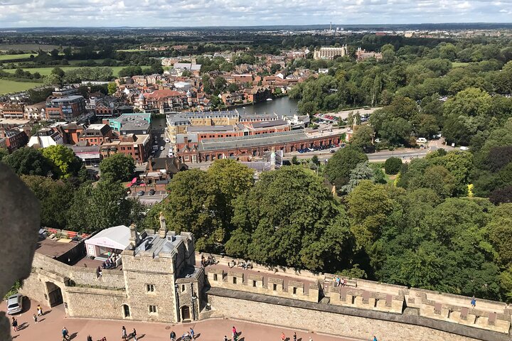 Southampton to London Via Windsor Castle - Private Transfer