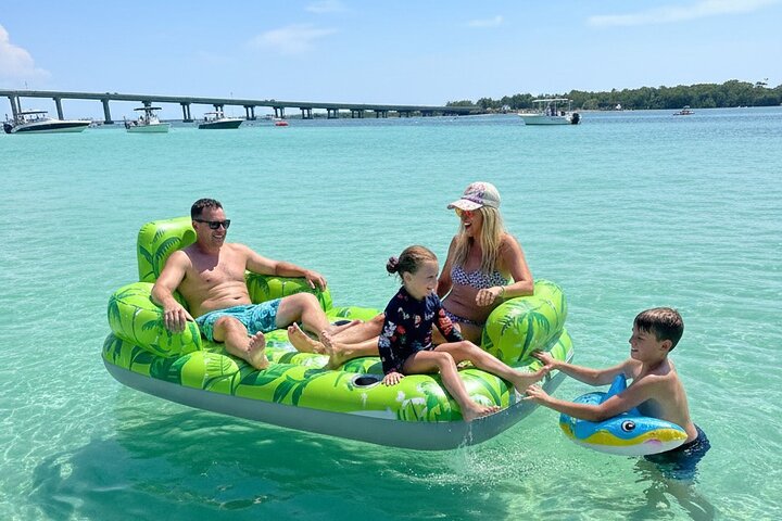 4.5 Hour Sandestin to Crab Island Excursion Aboard Sol y Luna