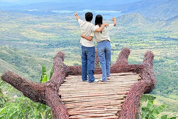 pasadia Viewpoint Giant's Hand