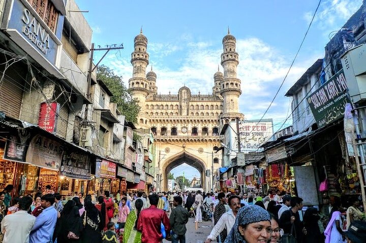 4Hr Experiential Tour of Hyderabad's Historic & Cultural Old City