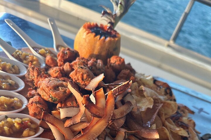 Captain Cook Cruises Fiji - Sunset Dinner Cruise