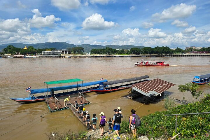 Customizable Private Day Tour of Chiang Rai Highlights