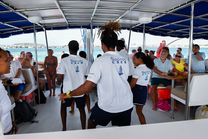 Boa Vista Catamaran Tour: All Inclusive Bay Cruise