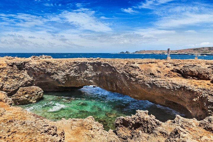 Aruba Half-Day Full Island Safari Adventure with Baby Beach Swim