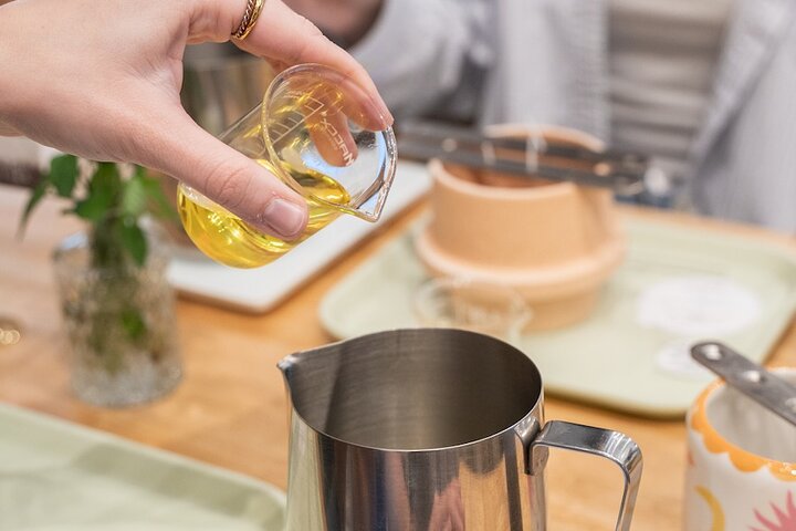 Candle Pouring Workshop at Paddywax Candle Bar Reston