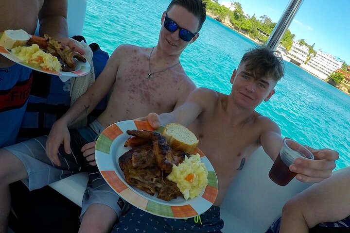 VIP Party Boat & Snorkeling