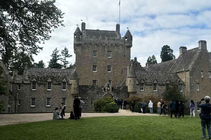 Private Invergordon Shore Excursion of the Highlands (12 Pax Max)