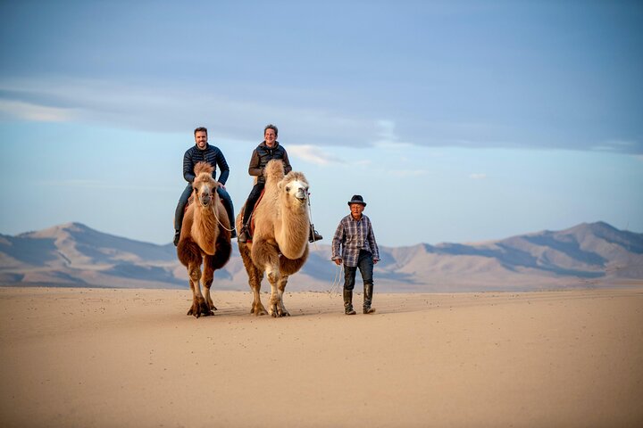 Kharkhorum & Elsen Tasarkhai: Cultural and Sand Dunes Adventure