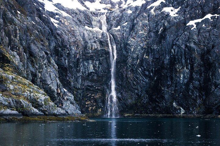 Glacier Quest Cruise Self Drive