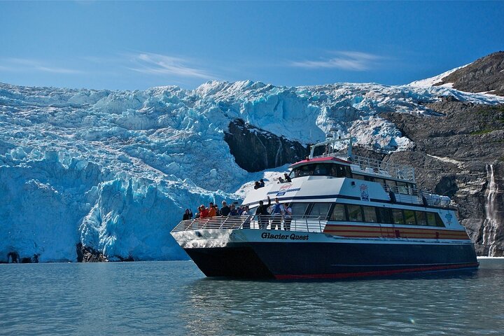 Glacier Quest Cruise Self Drive