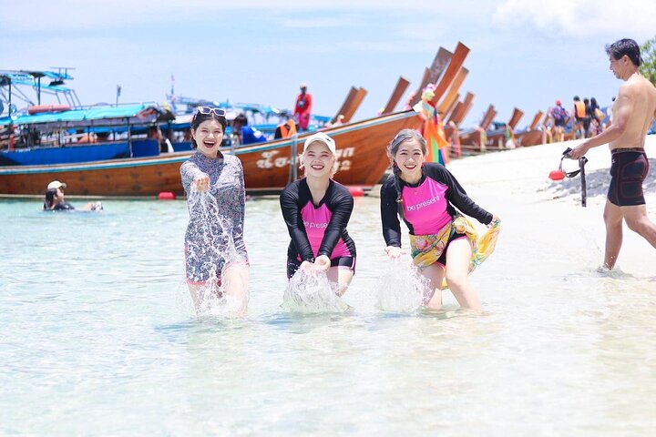 Koh Lipe 4 Islands Snorkeling and Sunset by Longtail Boat