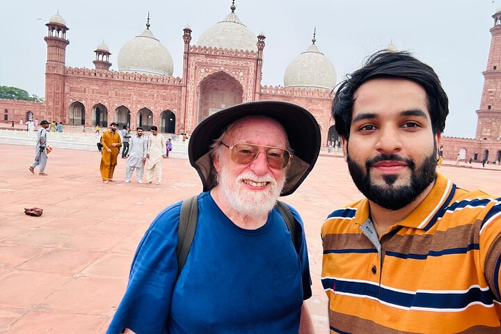 Private Lahore Full Day Sightseeing Tour