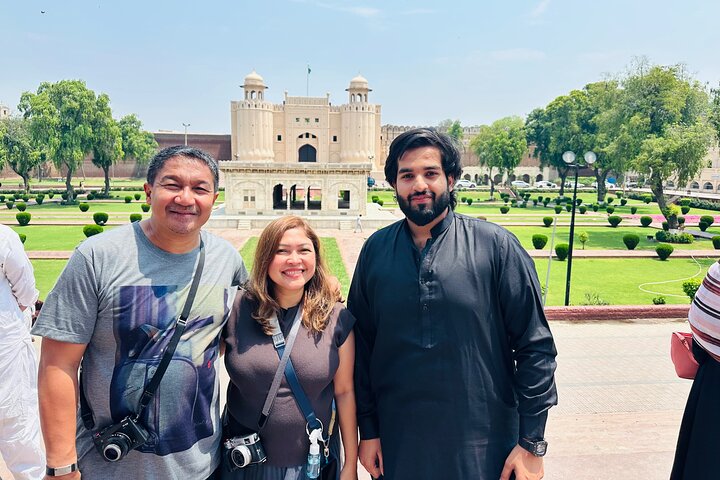 Private Lahore Full Day Sightseeing Tour