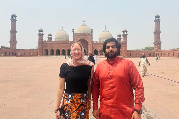 Private Lahore Full Day Sightseeing Tour