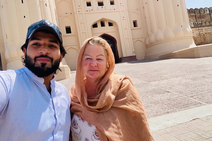 Private Lahore Full Day Sightseeing Tour