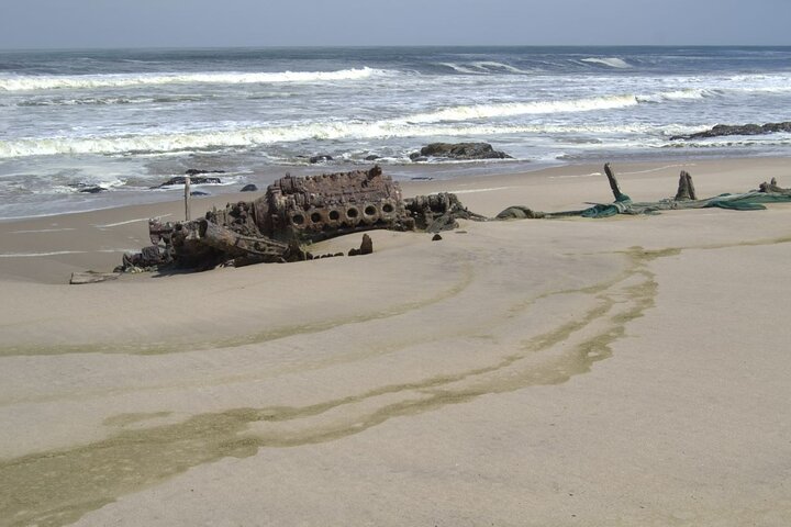 Skeleton Coast Park, and Ship Wrecks Old Oil Rigg, Diamond Field