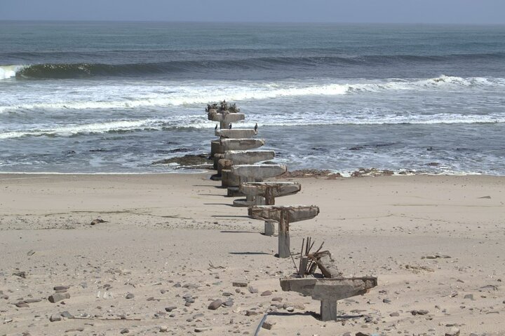Skeleton Coast Park, and Ship Wrecks Old Oil Rigg, Diamond Field