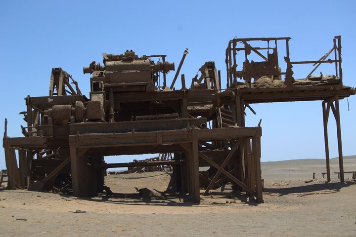 Skeleton Coast Park, and Ship Wrecks Old Oil Rigg, Diamond Field