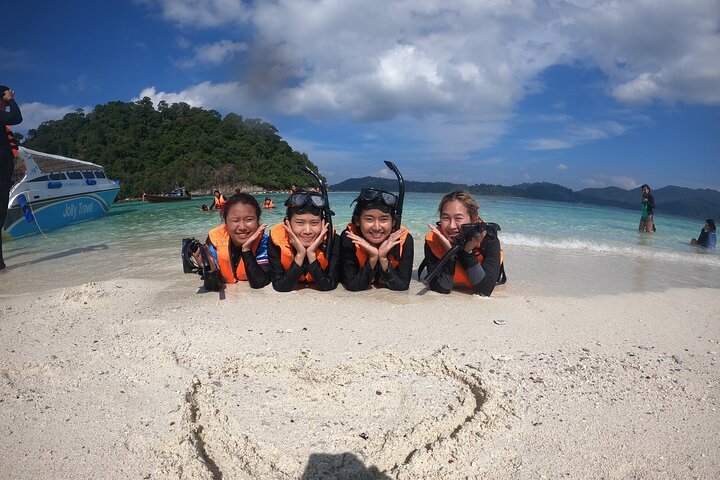 Private Koh Lipe Inner Zone Snorkeling Tour by Longtail Boat