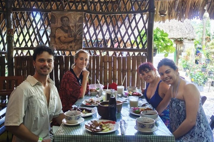 Chichen Itza tour and 3 cenotes from Valladolid in a small group