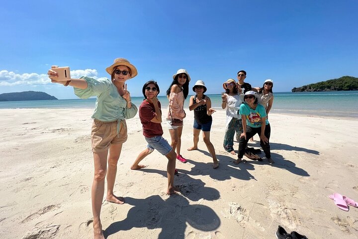 Koh Lipe 5 Islands Snorkeling Trip by Private Longtail Boat