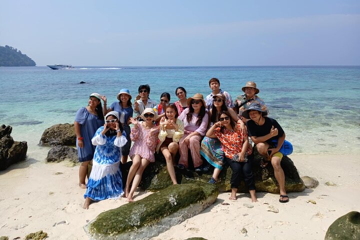 Koh Lipe 5 Islands Snorkeling Trip by Private Longtail Boat