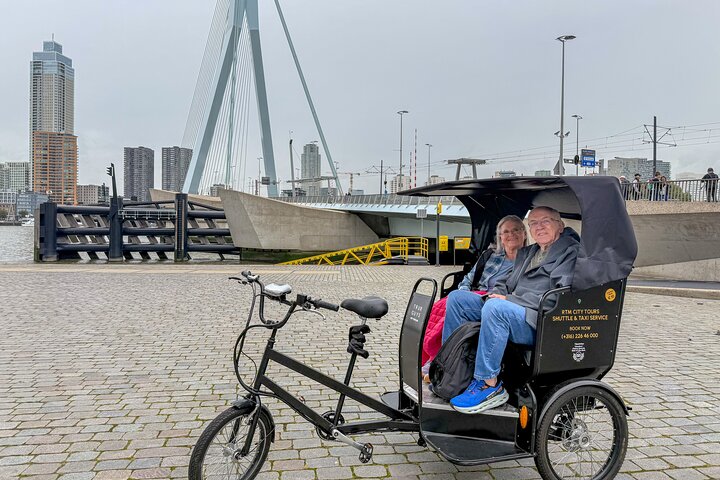 Private Pedicab/Rickshaw Tour of Rotterdam With a Local Guide