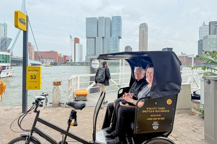 Private Pedicab/Rickshaw Tour of Rotterdam With a Local Guide