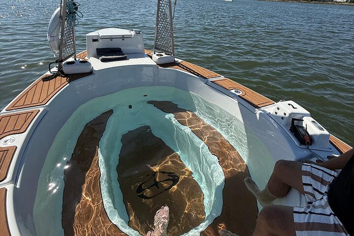 Hot Tub Boat Rentals in the San Francisco Bay