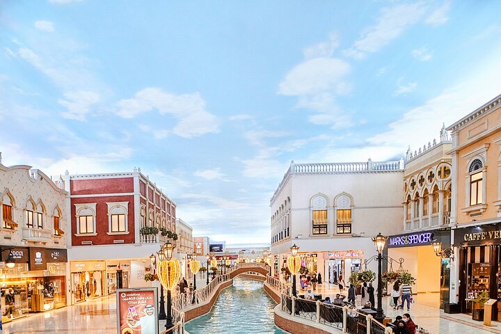 Doha City Tour, Villaggio Mall and Free Gondola Ride