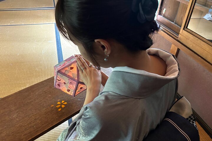 Kiwami Lantern Workshop in a Traditional Kurashiki Townhouse