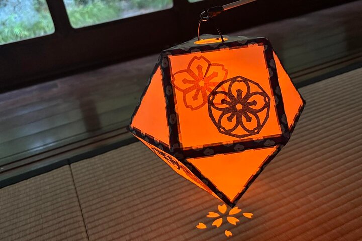 Kiwami Lantern Workshop in a Traditional Kurashiki Townhouse