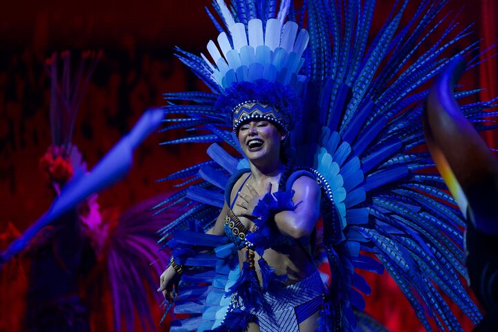 Roxy Dinner Show - Dinner & Show